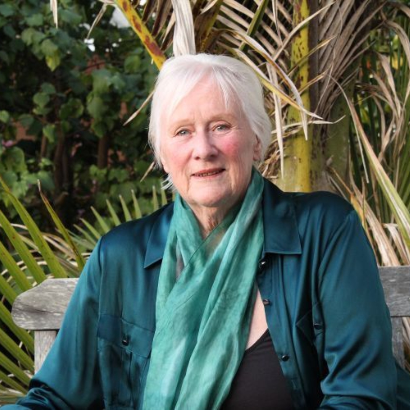 Profile photo of Tessa Duder